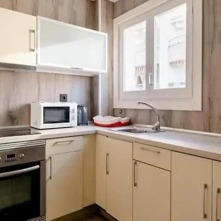 Playa De Levante Y Port Aventura Apartamento Salou